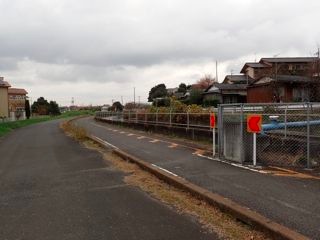 PB300036